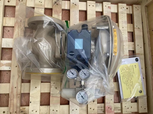Samson Control Valves 3241 Globe Valve Dengan 3277 Pneumatic Actuator Dan 3725 Positioner 4708 Regulator