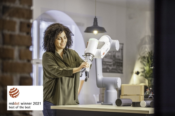 Cobot ABB GoFa CRB15000 Fleksibel Dan Baru Dengan Gripper Robot Onrobot RG6