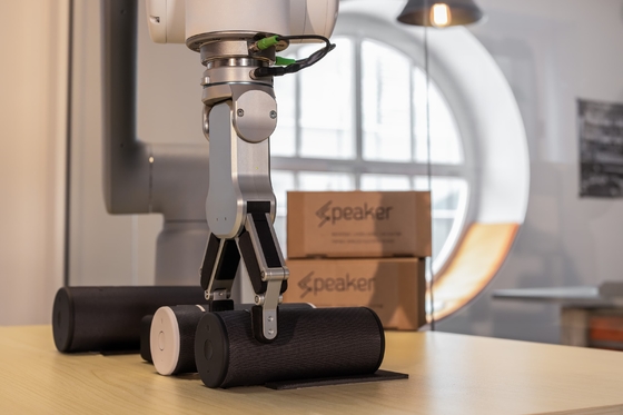 Cobot ABB GoFa CRB15000 Fleksibel Dan Baru Dengan Gripper Robot Onrobot RG6