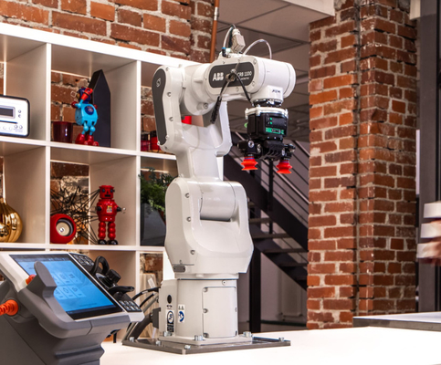 Lengan Robot ABB 6 Axis Cobot CRB1100 Dengan Robot Gripper RobotiQ Untuk Perakitan Robot