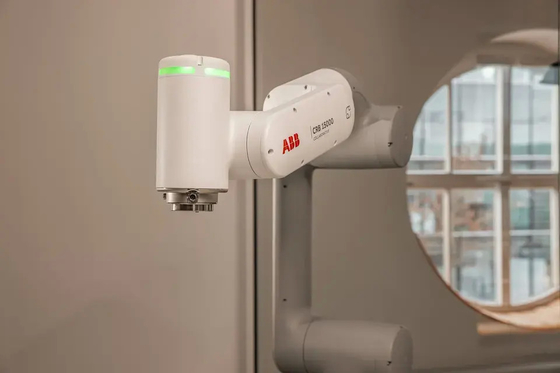 ABB GoFa CRB15000 Cobot dengan SMC Electric Gripper 2-Finger Type LEHF Collaborative Robot