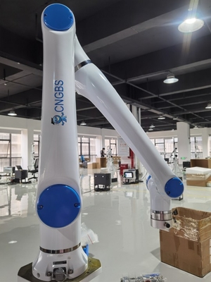 Robot Pendidikan Merek Cina CNGBS-G05 Cobot 6 Axis Dengan Onrobot RG6 Gripper Cobot Pallerizer