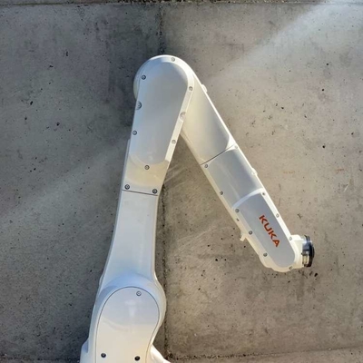 6 Axis Kuka Robotic Arm KR 10 R1100-2 Dengan CNGBS Robot Quick Changer Untuk Robot Penanganan Otomatis