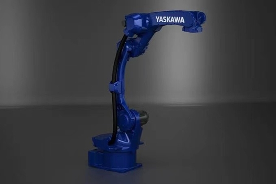 YASKAWA MOTOMAN GP12 Dengan Pistol Las Sebagai Robot Las Untuk Robot Industri Pabrik