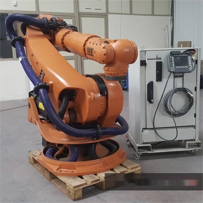 6 Axis Robotic Welding Arm Kuka KR 210 R2700-2 Dengan CNGBS Welding Positioner Untuk Robot Las