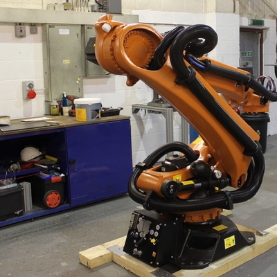KUKA Robot KR 120 R3200 PA Dengan 120KG Payout Dan 3195MM Jangkauan Of Palletizing Robot Untuk Palletizing