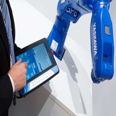 6 Axis Pick And Place Robotic Arm Yaskawa GP8 Dengan CNGBS Robot Gripper Untuk Robot Penanganan Bahan