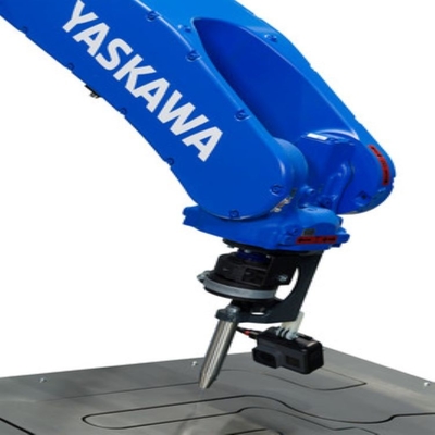 Robotic Arm 6 Axis Yaskawa GP25 Dengan CNGBS Robot Dress Pack Untuk Menangani Robot Automation