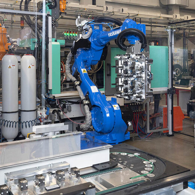 YASKAWA Pallet Machine GP50 Dengan CNGBS Dressing Pack Untuk Waktu Penggunaan yang Lebih Lama Stasiun Kerja Sebagai Robot Industri