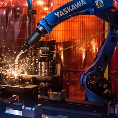 6 Axis Welding Robotic Arm Yaskawa AR2010 Dengan CNGBS Robot Pakaian Untuk Robot Pengelasan Otomatis