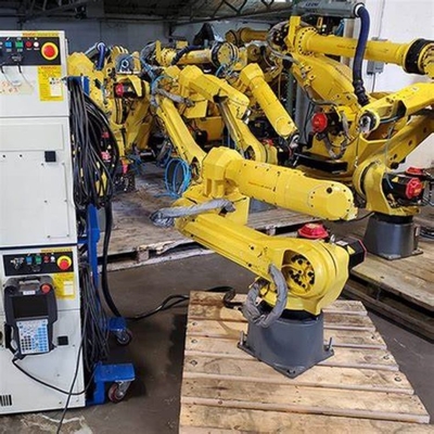 Palletizing 6 Axis Robotic Arm Dengan Industrial Robot Controller Of M-20iA Untuk