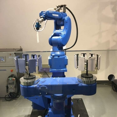 Cat Mobil Robotic Arm 6 Axis Yaskawa MPX1150 Dengan CNGBS Robot Gripper Untuk Cat Robot Tembok