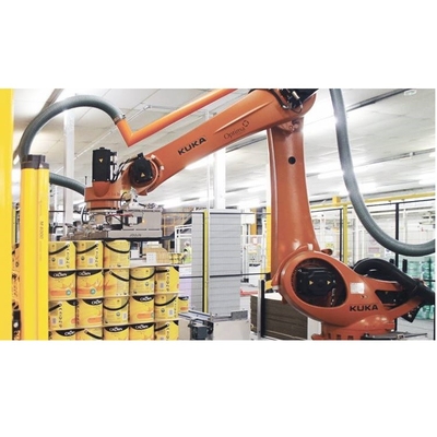 KUKA KR 180 R3200 PA 5 Axis Robot Arm Dengan 180KG Payout Untuk Packing Machine Sebagai Robot Palletizing