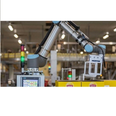 Collaborative Robot Arm UR 10e Of 6 Aixs Cobot Dengan Beban 10KG Dengan Tutup Robot Untuk Las