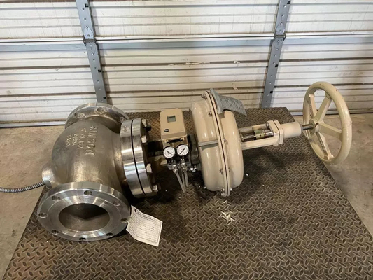 Samson 3241 Globe Control Valve dari ANSI 300 Kelas Tekanan Rating dan stainless steel untuk katup dengan ASCO Solenoid Valve