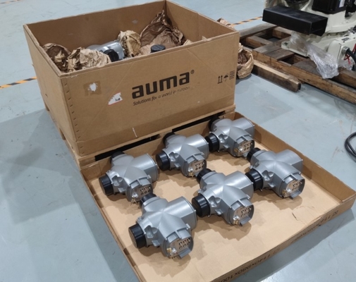 AUMA Electric Valve Actuators SQ dan SQR SQREx Dengan AC AM Auma Controls untuk Cina High Pressure Angle Control Valve