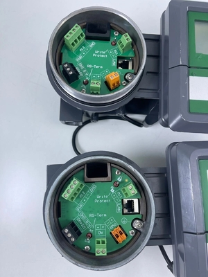 Pengontrol Proses Digital Fisher FIELDVUE DPC2K Kontrol PID Digital Lanjutan