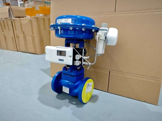 Katup kontrol pneumatik dengan rating IP66 untuk aktuator linier