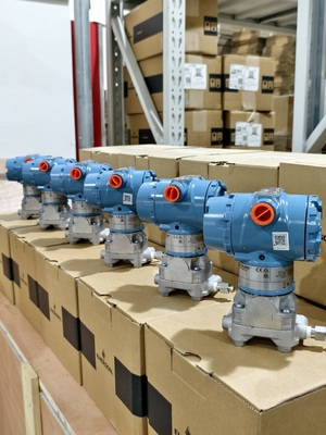 Pemancar Tekanan Rosemount 3051 Rentang 2000psi Baja Tahan Karat 316L Pemasok Stok