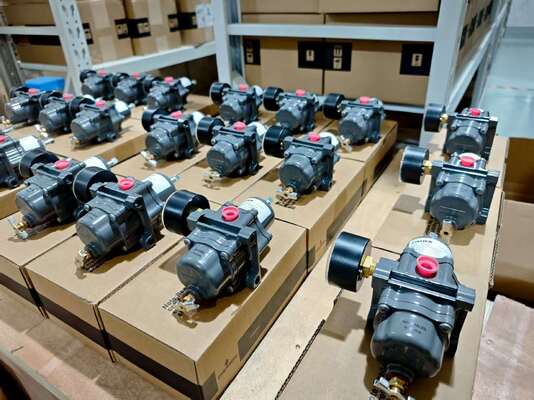 Katup Kontrol Cina Dengan Positioner Siemens Dan Regulator 67cfr Dan Katup Solenoid Asco