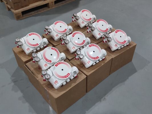 Flowserve Positioner UAS Logix 3200MD-28-D6-E-04-40-0G-0F Pneumatic Digital Valve Positioner Untuk Klep Kontrol Cina