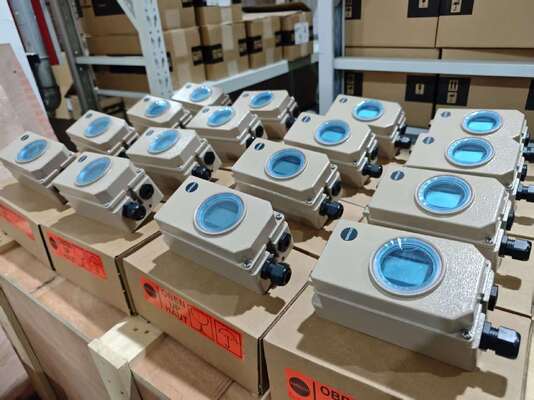 Cina Pneumatic Control Valve dengan SAMSON 3730 3731 Smart Valve Positioner dan Fisher 67CFR 67DFR FILTER REGULATOR dalam stok