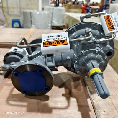 Fisher 299H Pressure Reducing Regulators and pressure reducing valve and pressure relief valve