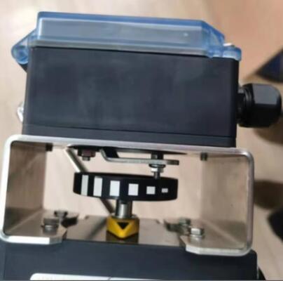 Coplanar Rosemount 3051C Pemancar Tekanan Diferensial HART 4-20mA 316L Baja Tahan Karat Sensor 2000psi