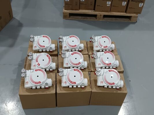 High Precision Flowserve Logix 3800 3800E Digital Valve Positioner Bagian-bagian Valve Kontrol yang dapat diandalkan