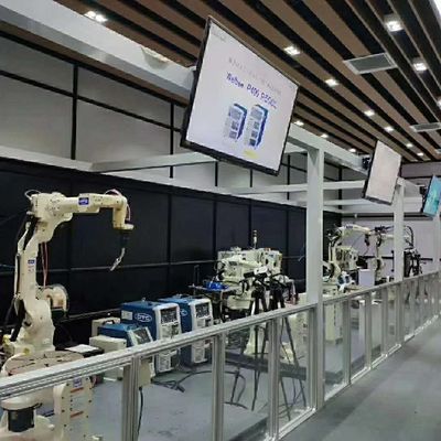 1,4m Mencapai Robot Pengelasan OTC / FD-B4S 7 Axis Robot Arm Dengan 4kg Payload