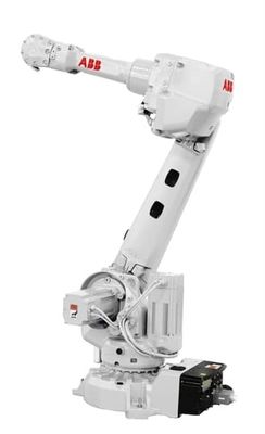 Robot 6 lengan sumbu robot industri ABB IRB2600 yang memiliki akurasi terbaik di kelasnya untuk pengelasan dan penyerahan material