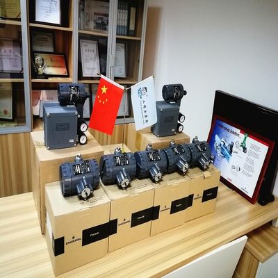 Fisher 4211 pemancar posisi elektronik dengan 50 Rentang pengukuran dan 6 Tingkat perlindungan untuk katup nelayan