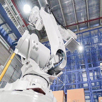 6 Axis IRB6700 1525kg Muatan 300kg Jangkauan Robot Penggilingan 2700mm