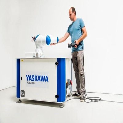 Pilih Dan Tempatkan Robot HC10 6 Axis Industrial Robot Arm Untuk Kolaborasi Robot