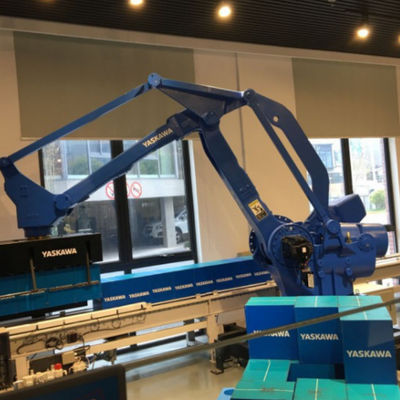 Palletizer Robot Motoman GP225 Muatan Tinggi 225kg Dengan Lengan Robot CNC