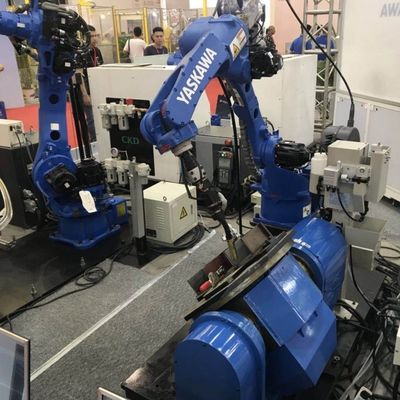Lengan Robot Industri AR1440 Dengan Tukang Las Laser RD350S Dan Jangkauan 1440MM Digunakan Untuk Pengelasan ARC