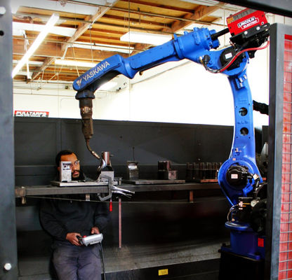 Lengan Robot 6 Axis Motoman AR2010 Dengan Jangkauan 2010MM Digunakan Sebagai Manipulator Pengelasan Dan Lengan Robot Pengelasan