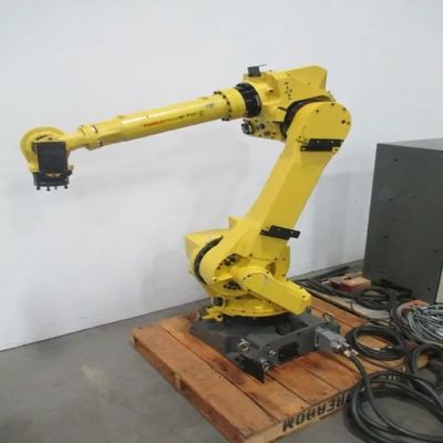 Arc Welding Robot M-710iC / 50 6 Axis Programmable Robot Arm Sebagai Robot Welding