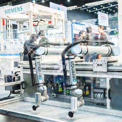 Robot Cobot Ringan UR 5e Dengan Manipulator Payload 5KG Sebagai Robot Kolaborasi Untuk Mesin Pick And Place
