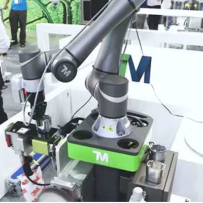 Pilih Dan Tempatkan Robot TM5-900 Robotic Arm 6 Axis Sebagai Robot Kolaboratif