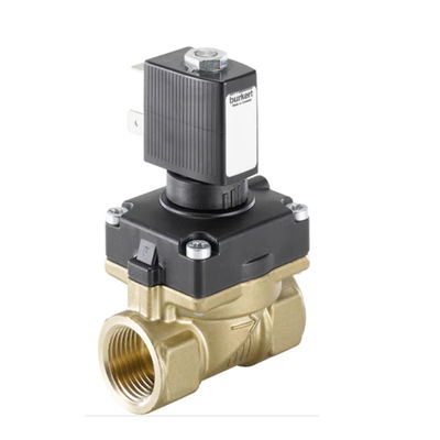 Badan Katup Kompak Dari Katup Diafragma Tipe 6211 2/2 Way Servo-Assisted Sebagai Solenoid Valve