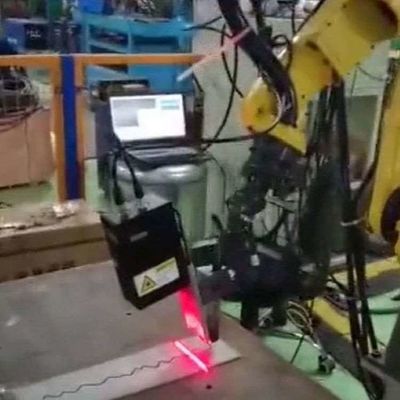Robot Pengelasan Busur TKB1440-10kg-1455mm 6 Sumbu Untuk Pengelasan Sebagai Mesin Las
