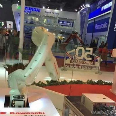 6 Axis Industrial Robot Arm RS007N Untuk Penanganan Material Sebagai Robot Perakitan