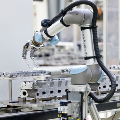 Robot Industri UR5 Universal Robotic Arm 6 Axis Gripper Machinery Peralatan Industri Pilih Dan Tempatkan Mesin