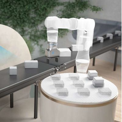Robot Gripper 2FG7 Dengan CNGBS Industrial Robotic Arm Untuk Mengatasi Sebagai Robot Kolaboratif