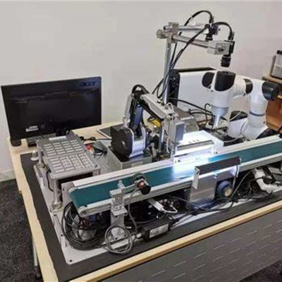 Collaborative Robotic Arm 6 Axis CR3 China Robot Dengan CNGBS Robot Gripper Sebagai Cobot Handling