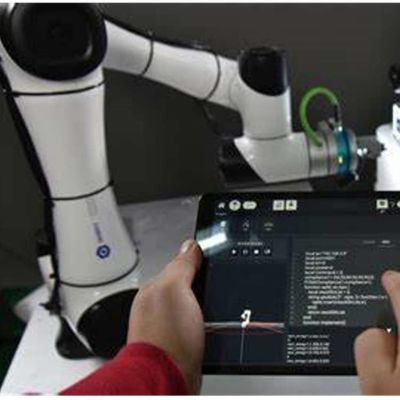 Robotic Arm 6 Axis CR5 Cobot Robot 5kg Muatan Berguna Untuk Pemuatan Dan Pengungkapan Otomatis Sebagai Cobot