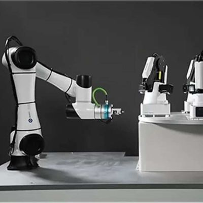 Robotic Arm 6 Axis CR5 Cobot Robot 5kg Muatan Berguna Untuk Pemuatan Dan Pengungkapan Otomatis Sebagai Cobot