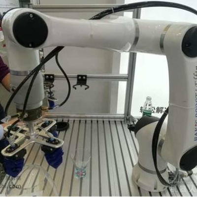 Robot Kolaboratif Hans E15 Dengan CNGBS Robot Quick Changer Universal Robotic Arm 6 Axis Cobot