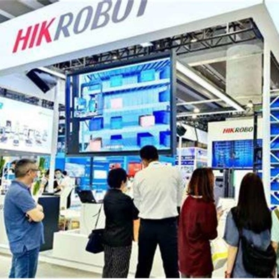 AGV Robot Q7-1500D Slam / QR Code Navigasi Dengan CNGBS Cobot Robot Untuk Robot Penanganan Bahan